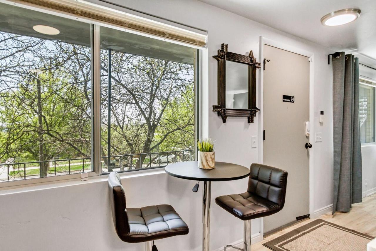 Cozy For Bookworms - Laundry - King Bed - Parking Apartment Salt Lake City Exterior foto