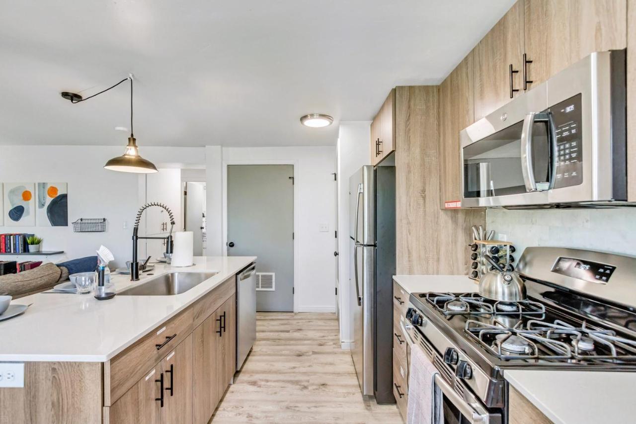Cozy For Bookworms - Laundry - King Bed - Parking Apartment Salt Lake City Exterior foto